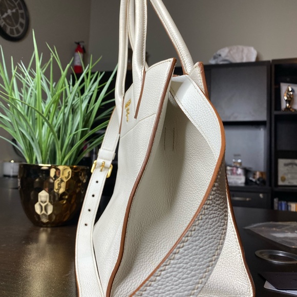 Prada two way bag - Picture 9 of 14